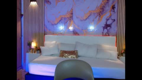 Snapshot of amyjohnsonn chatting on 05-05-26, 05:15 amyjohnsonn online show from 05-05-26, 05:15