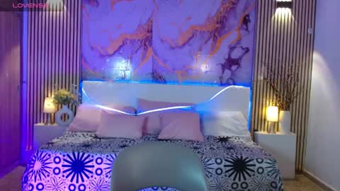 Snapshot of amyjohnsonn chatting on 05-29-26, 04:43 amyjohnsonn online show from 05-29-26, 04:43
