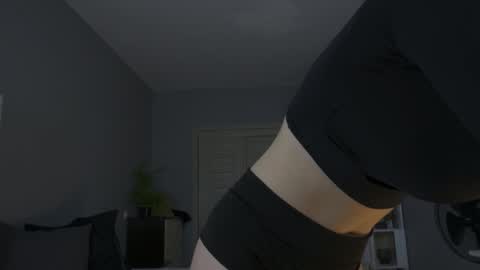 amylanee online show from 11-23-25, 08:36