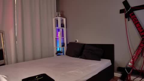 amylanee online show from 02-13-26, 07:48