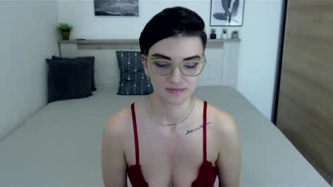 Snapshot of amylexy chatting on 01-30-25, 09:25 Hi there guys My pleasure in your hands pvt is open online show from 01-30-25, 09:25