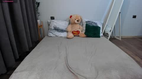 Snapshot of amymilson chatting on 02-26-25, 04:45 amymilson online show from 02-26-25, 04:45