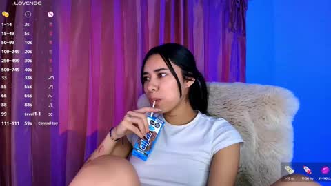 Amy ... Nice to meet u   thumb up me please its important online show from 09-14-25, 11:04