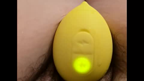 Snapshot of amyray2002 chatting on 04-09-26, 04:45 You can call me Amy Ray or Maggie May online show from 04-09-26, 04:45