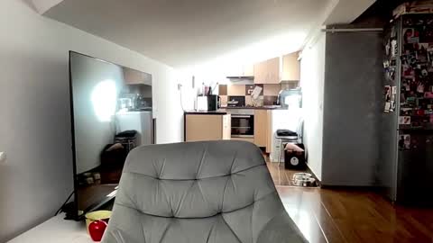 amyroberta92 online show from 10-25-25, 06:54