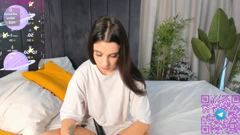 Emily online show from 01-10-25, 06:20