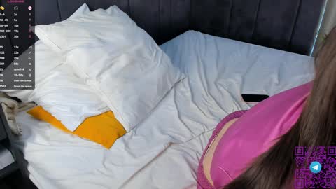 Emily online show from 01-15-25, 09:02