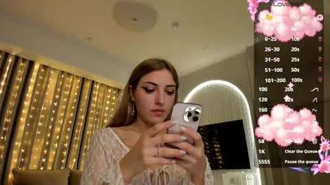 Snapshot of amyvilvet chatting on 05-31-26, 07:26 amyvilvet online show from 05-31-26, 07:26