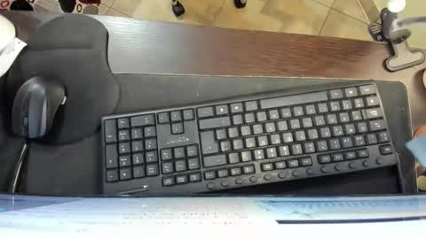 Snapshot of amywalker01 chatting on 01-18-26, 05:06 amy online show from 01-18-26, 05:06