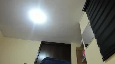 Snapshot of amywalker01 chatting on 02-20-26, 07:36 amy online show from 02-20-26, 07:36