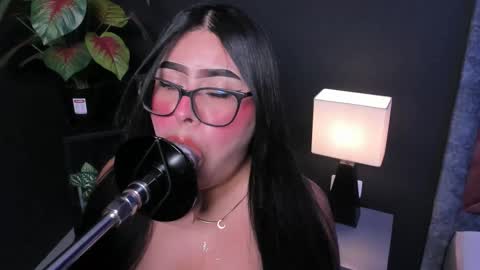 amywhitte_ online show from 03-21-26, 03:44