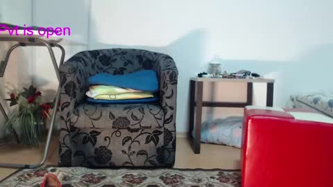 Amy - not talkative and a little shy online show from 12-12-24, 03:43