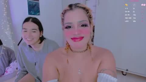 Snapshot of amyy_rouse chatting on 05-20-26, 05:46 Collinns online show from 05-20-26, 05:46