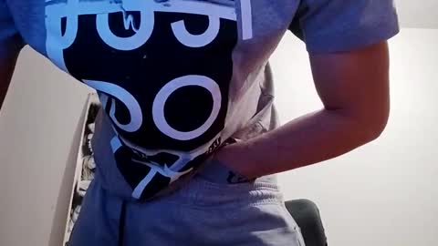 Snapshot of amyyrlikesdeep chatting on 01-31-25, 05:21 amyyrlikesdeep online show from 01-31-25, 05:21