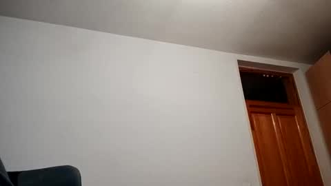 Snapshot of amyyrlikesdeep chatting on 02-14-25, 11:42 amyyrlikesdeep online show from 02-14-25, 11:42