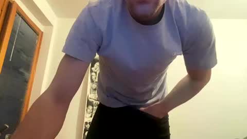 Snapshot of amyyrlikesdeep chatting on 02-27-25, 12:21 amyyrlikesdeep online show from 02-27-25, 12:21