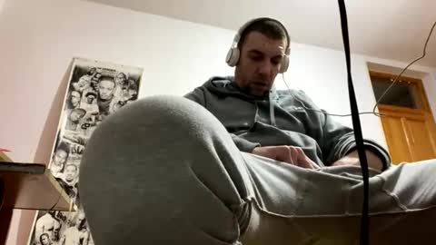 Snapshot of amyyrlikesdeep chatting on 10-31-25, 02:56 amyyrlikesdeep online show from 10-31-25, 02:56