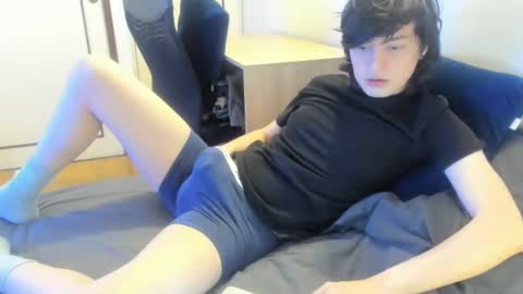 Alex online show from 02-10-25, 05:47