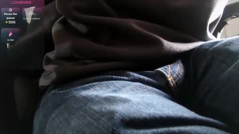 A online show from 03-03-25, 09:33