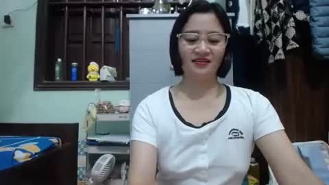 Snapshot of an_naughty chatting on 12-21-25, 08:43 an_naughty online show from 12-21-25, 08:43