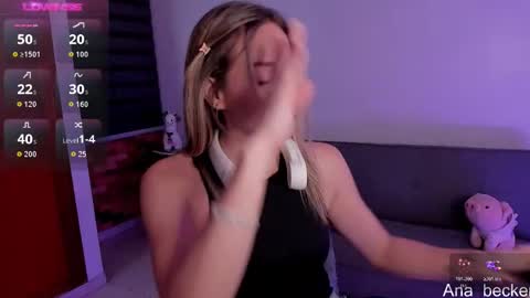 Ana online show from 10-26-25, 05:13