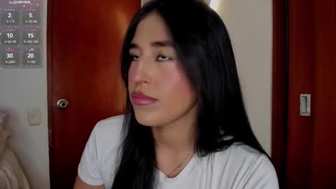 Snapshot of ana_m_ chatting on 01-08-26, 03:09 Ana online show from 01-08-26, 03:09