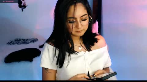 Snapshot of ana_ricciardi chatting on 12-06-24, 03:30 Ana Ricciardi online show from 12-06-24, 03:30