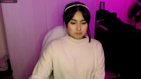 Snapshot of ana_ricciardi chatting on 10-04-25, 02:53 Ana Ricciardi online show from 10-04-25, 02:53