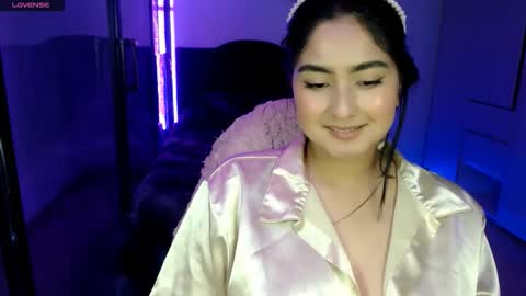 Snapshot of ana_ricciardi chatting on 11-23-25, 04:34 Ana Ricciardi online show from 11-23-25, 04:34