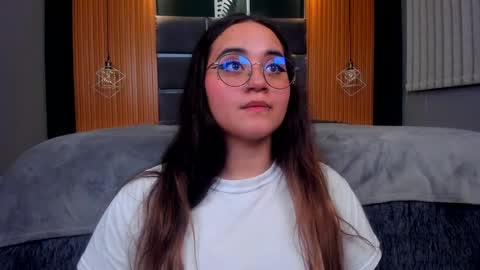 Ana online show from 02-25-25, 12:03