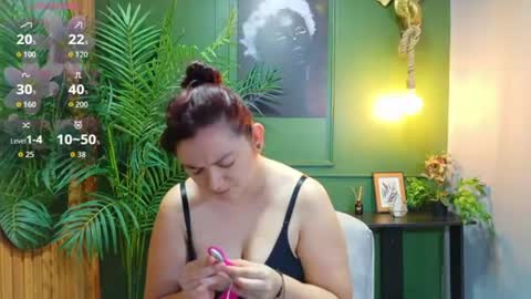 Ana online show from 06-30-26, 12:39