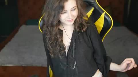 Sweet girls online show from 05-25-26, 07:31