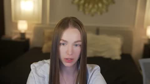 Snapshot of anabel2054 chatting on 07-06-26, 02:36 Sweet girls online show from 07-06-26, 02:36
