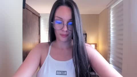 Snapshot of anabel_25 chatting on 01-10-25, 08:26 Anabel online show from 01-10-25, 08:26