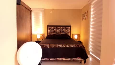 Snapshot of anabel_25 chatting on 02-27-25, 07:37 Anabel online show from 02-27-25, 07:37