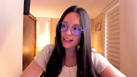 Snapshot of anabel_25 chatting on 09-09-25, 05:56 Anabel online show from 09-09-25, 05:56