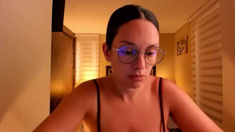 Snapshot of anabel_25 chatting on 01-19-26, 12:20 Anabel online show from 01-19-26, 12:20