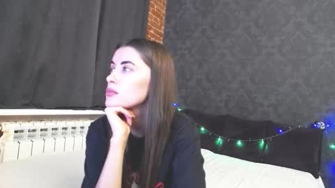 Snapshot of anabelblack chatting on 10-13-25, 02:39 Anna online show from 10-13-25, 02:39