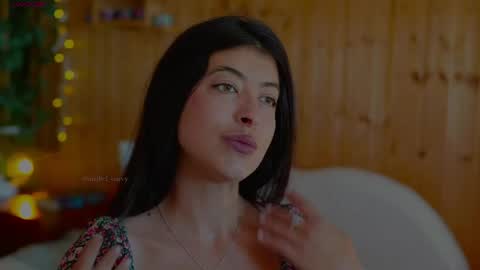 Snapshot of anabelcurvy chatting on 06-08-26, 02:06 anabelcurvy online show from 06-08-26, 02:06