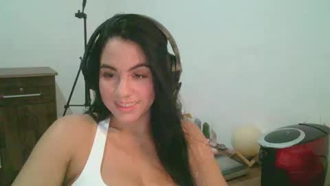 anabelenogueira1 online show from 03-24-26, 04:56