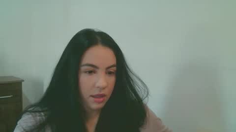 Snapshot of anabelenogueira1 chatting on 05-12-26, 12:02 anabelenogueira1 online show from 05-12-26, 12:02
