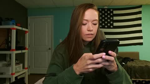 Anabelleleigh online show from 12-04-24, 01:31