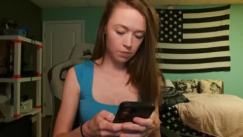 Anabelleleigh online show from 10-14-25, 02:23