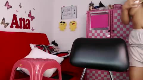 Ana online show from 12-19-25, 04:25