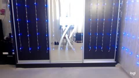 Milana online show from 04-04-26, 12:09