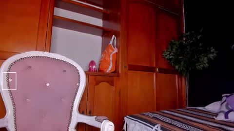 Anahi online show from 03-22-26, 01:36