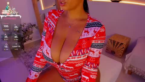 Ana online show from 12-21-24, 03:09