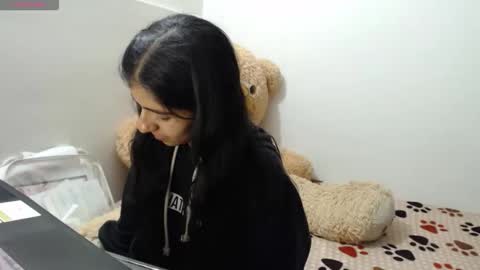 Snapshot of anahibrowns95 chatting on 02-23-26, 11:13 Anahi Browns online show from 02-23-26, 11:13