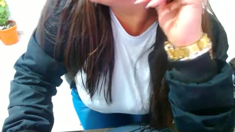 Snapshot of anaids_dam chatting on 12-24-24, 10:17 anaids online show from 12-24-24, 10:17