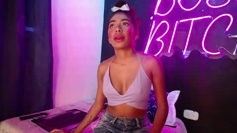 anais  cooper  online show from 12-06-24, 07:23